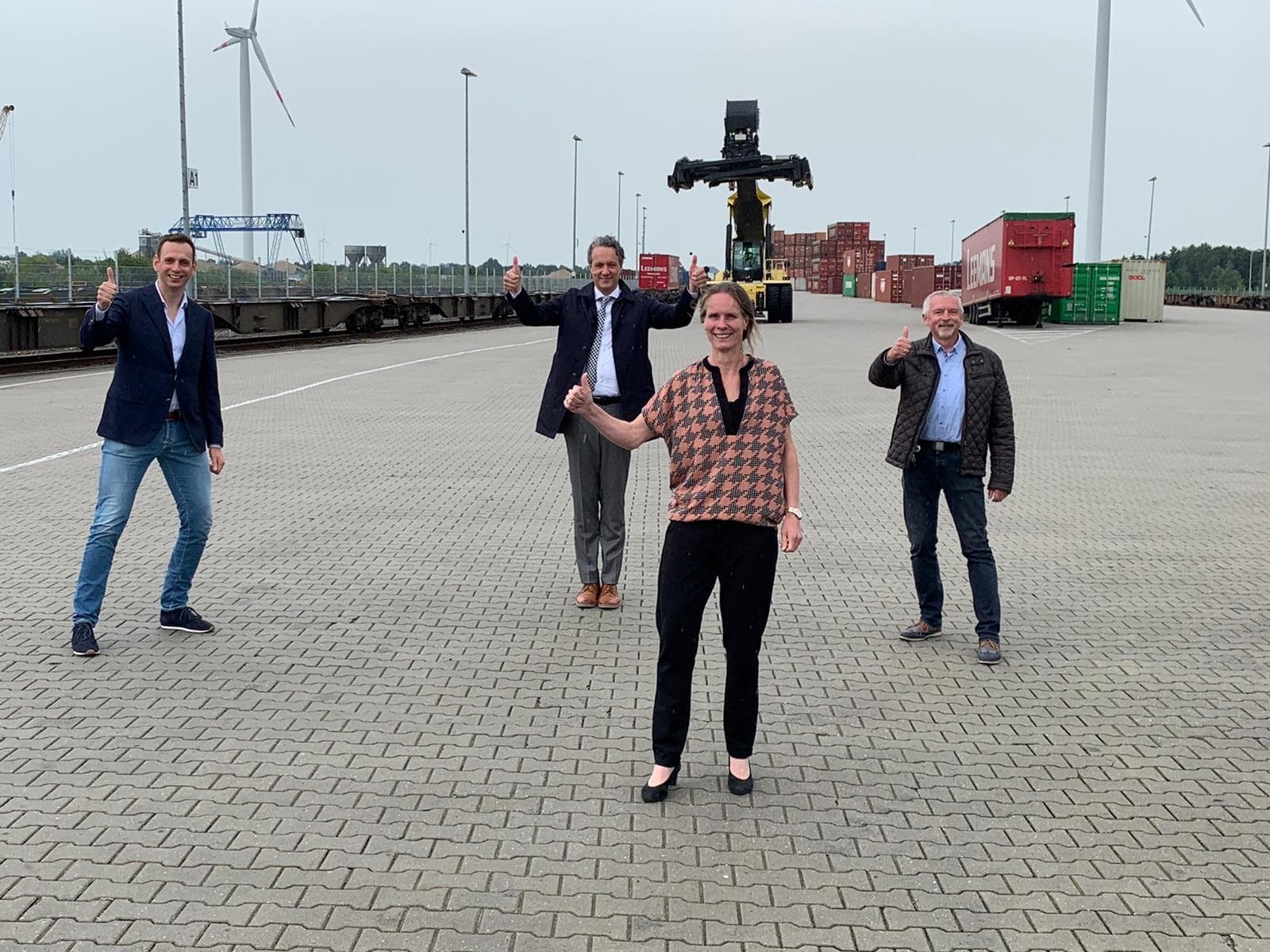 Foto moment ondertekening Rotterdam Coevorden 14 juli 2020